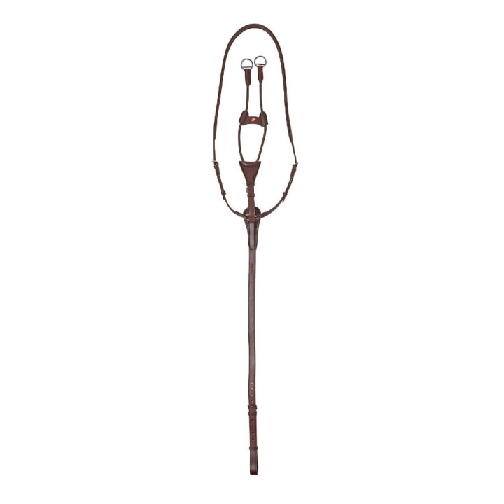 944_martingale_palmanova_chestnut_iso_1_web.jpg