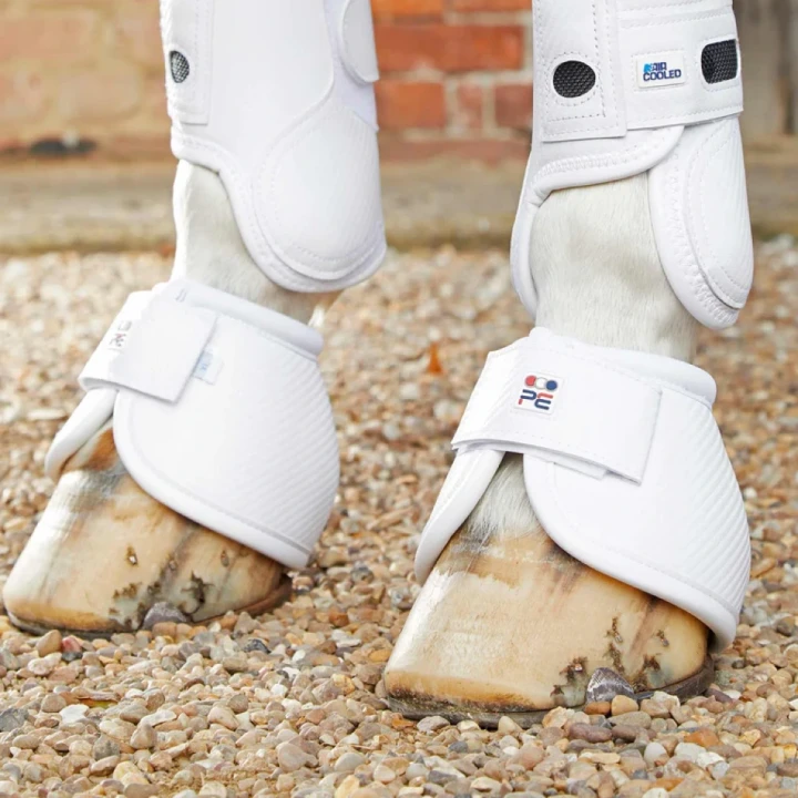 carbon-tech-kevlar-no-turn-over-reach-boots-1020sw-170528_768x.webp