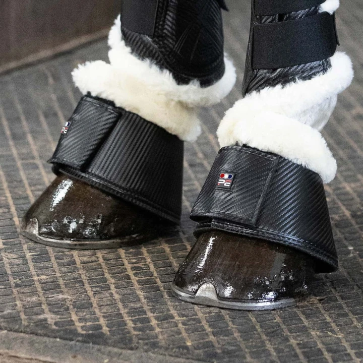 Carbon-Tech-Techno-Wool-Over-Reach-Boot-Black-1-Left_1600x.jpg