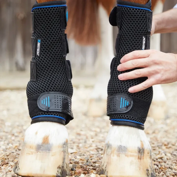 cold-water-compression-boots-1050sblk-378847_1600x.webp
