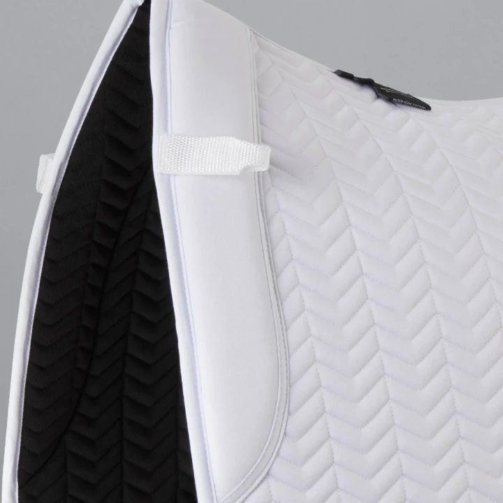 sovereign-dressage-saddle-pad-white7_1600x.webp