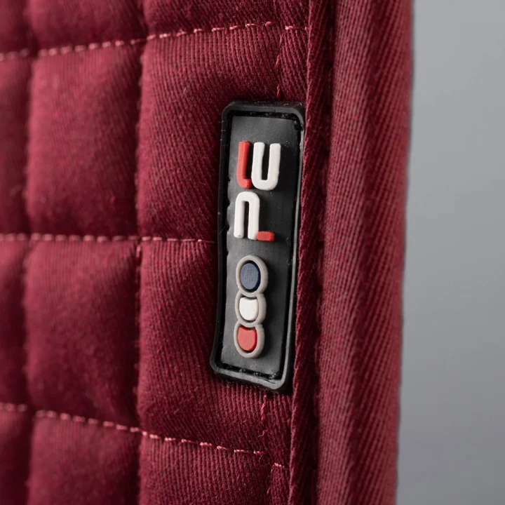 Close-Contact-Cotton-Dressage-Pad-Burgundy-2_13772f7a-afa9-4869-b9ba-801815735d42_1600x.webp