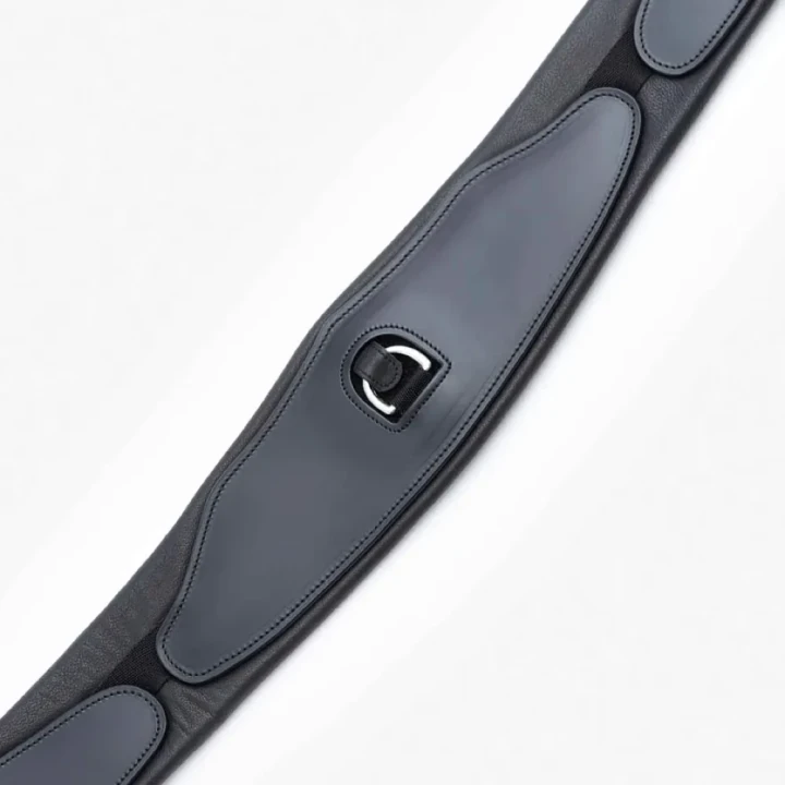 Pandino-Anatomic-Leather-Girth-Black-3_1600x.webp