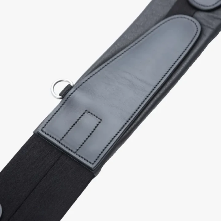 Pandino-Anatomic-Leather-Girth-Black-4_1600x.webp