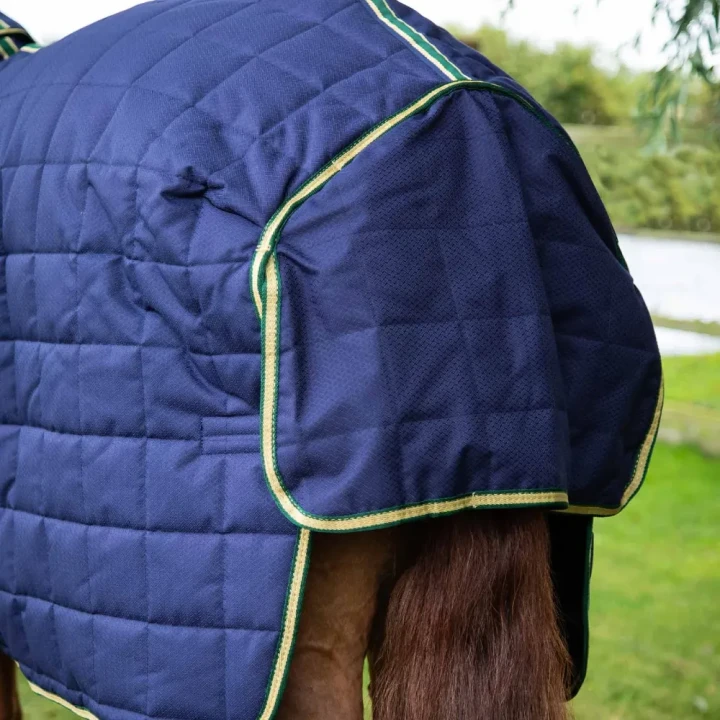lucanta-450g-stable-rug-with-neck-cover-214056n-569659_1600x.webp