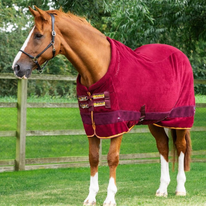 buster-fleece-cooler-rug-continental-edition-burgundy.jpg
