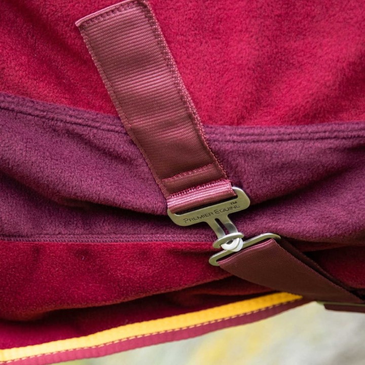 buster-fleece-cooler-continental-burgundy-4.jpg