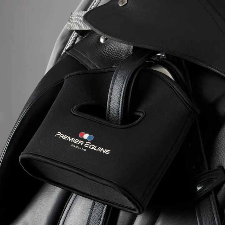 stirrup-covers-black-3_1600x.webp