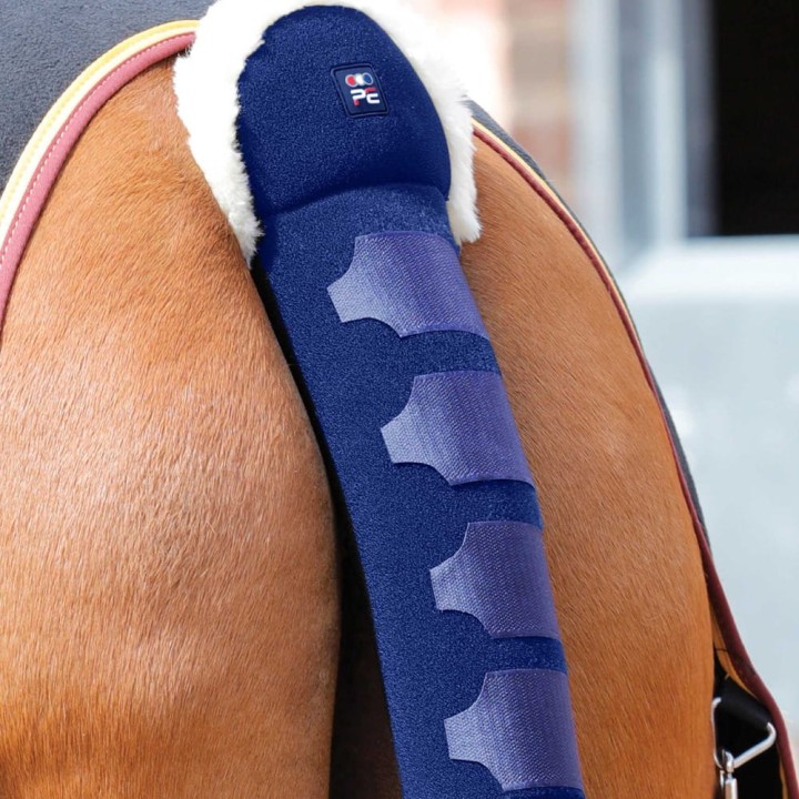 techno-wool-anti-slip-tail-guard-navy.jpg