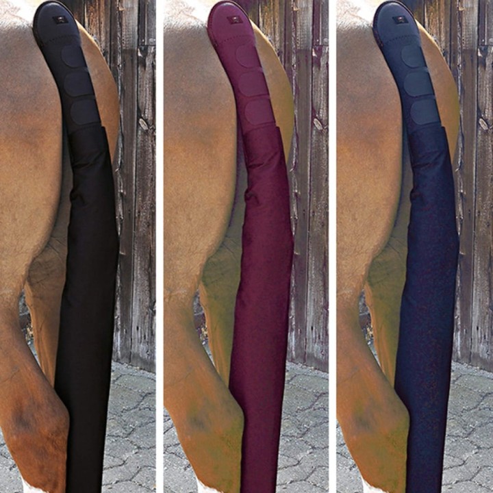 spare-horse-tail-bag.jpg