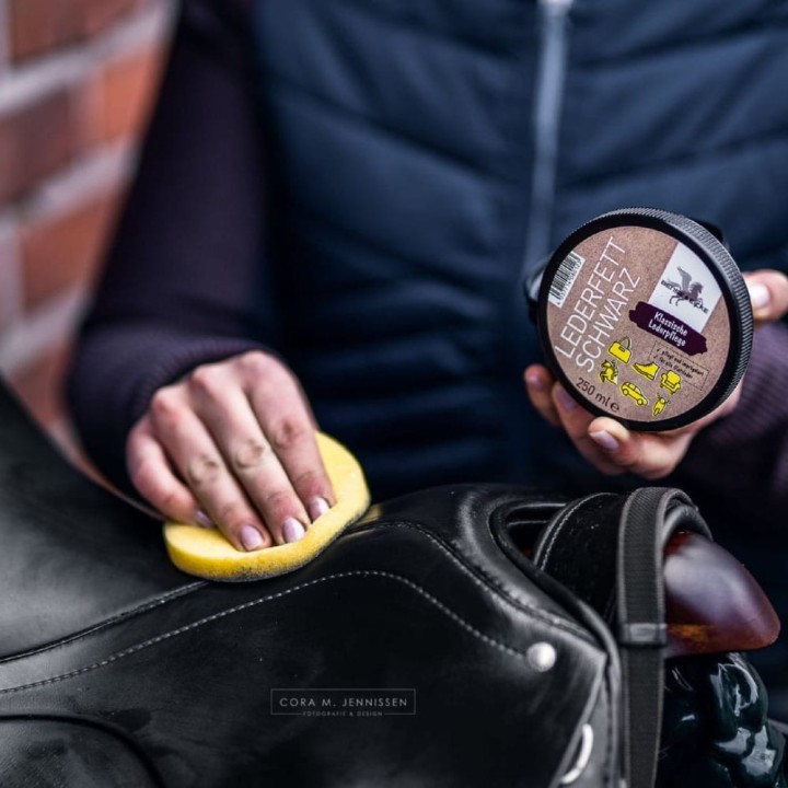 Bense &amp; Eicke Black Leather Dressing.jpg