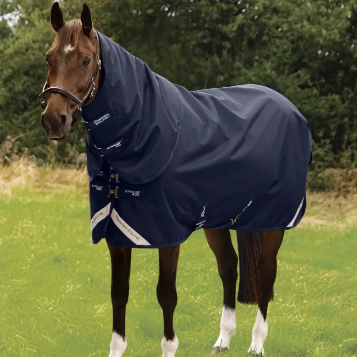 stratus-1200-series-400g-turnout-rug-with-classic-neck-cover-navy-1_1600x.webp