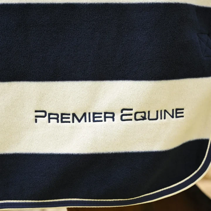 vellus-horse-cooler-navy-4_1600x.webp