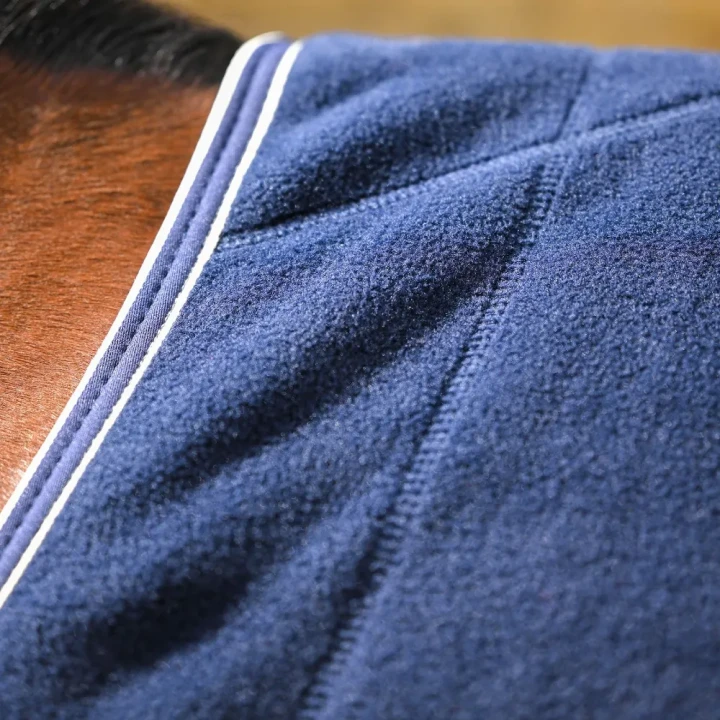 vellus-horse-cooler-navy-3_1600x.webp