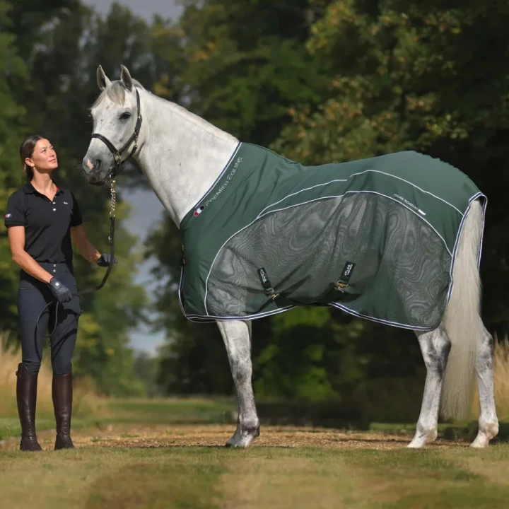 Atlas-mesh-horse-cooler-rug-green-marketing-banner-desktop_1800x.webp