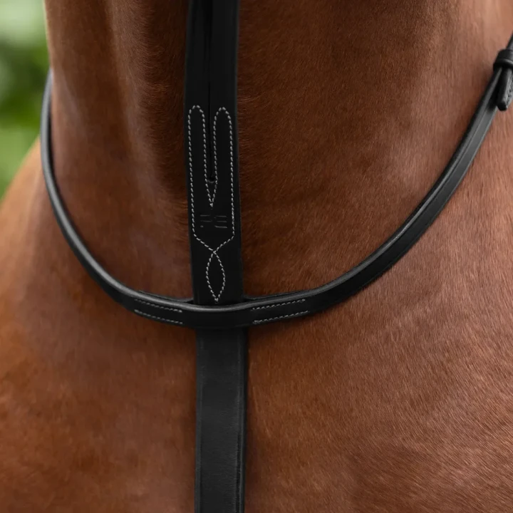 Running-Martingale-black-3_1600x.webp
